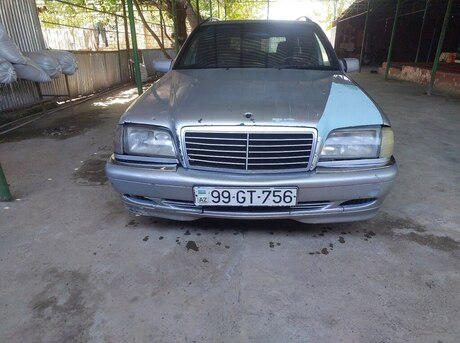 Mercedes C 220
