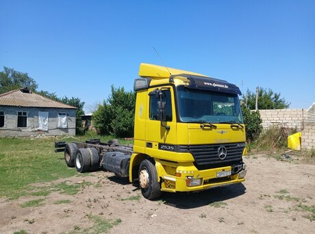 Mercedes Axor 2536
