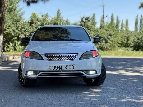 Daewoo Gentra