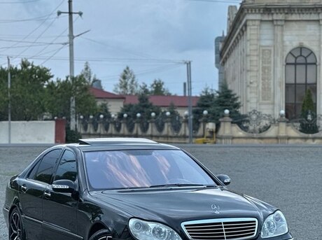 Mercedes S 320