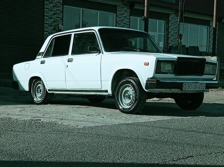 LADA (VAZ) 2107