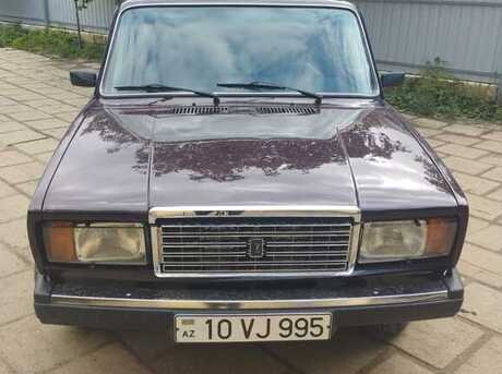 LADA (VAZ) 2107
