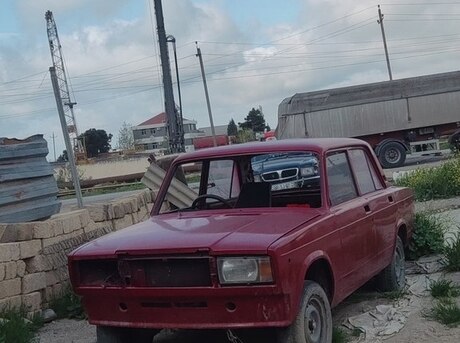 LADA (VAZ) 2107