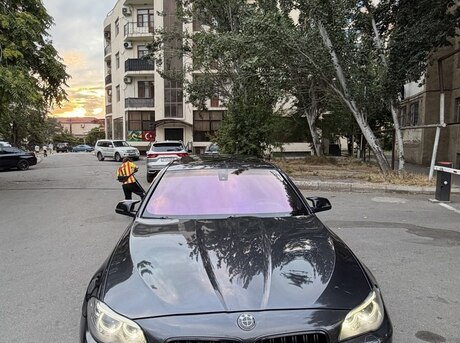 BMW 528