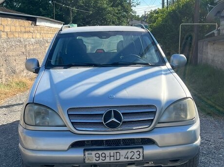 Mercedes ML 270