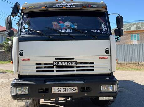 KamAz 65115
