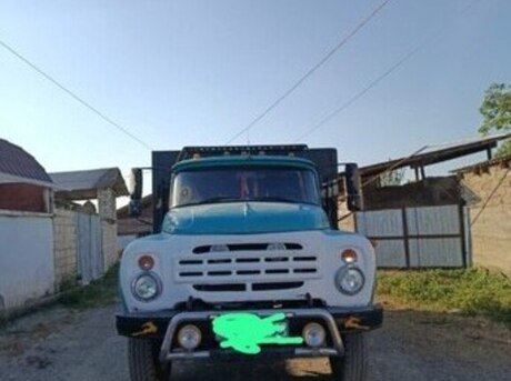 ZIL 130