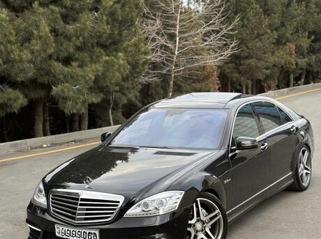 Mercedes S 500