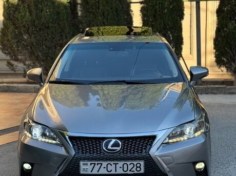 Lexus CT 200h