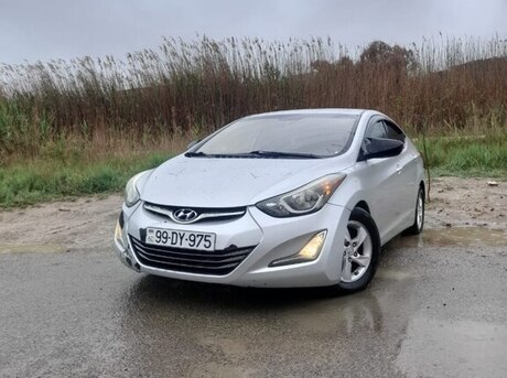 Hyundai Elantra