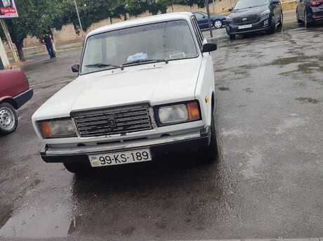 LADA (VAZ) 2107