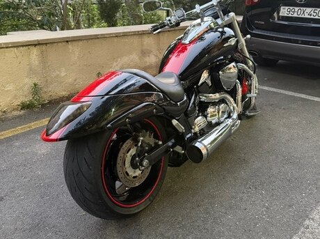 Suzuki Intruder M1800R