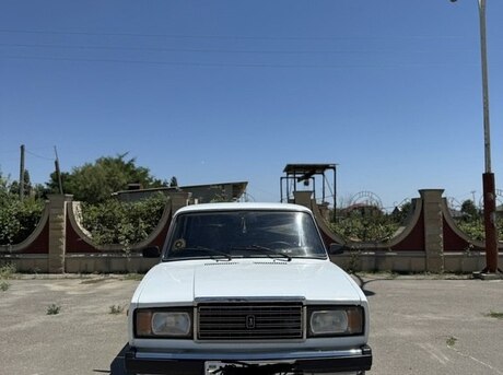 LADA (VAZ) 2107