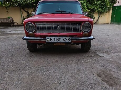 LADA (VAZ) 21011