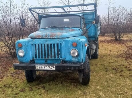 GAZ 53