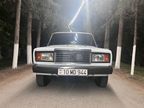 LADA (VAZ) 2107
