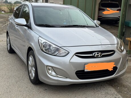 Hyundai Accent