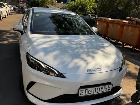 BYD Seal 05