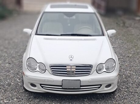Mercedes C 280