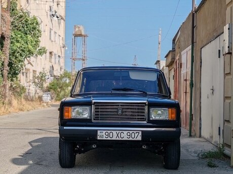 LADA (VAZ) 2107