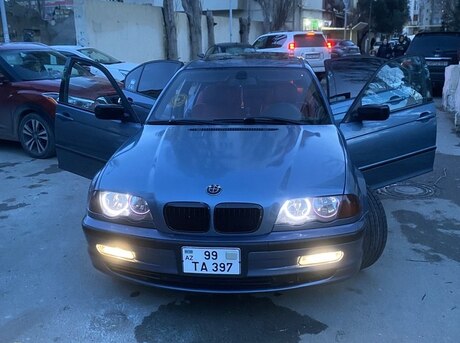 BMW 325