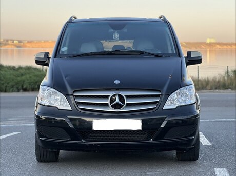 Mercedes Viano