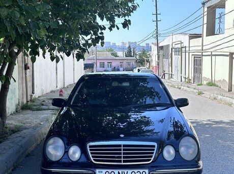 Mercedes E 270