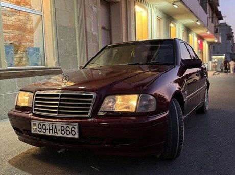 Mercedes C 220