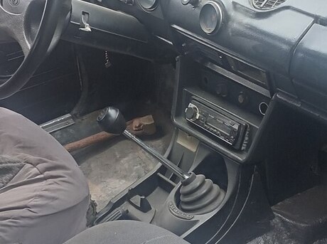 LADA (VAZ) 2106