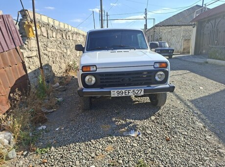 LADA (VAZ) Niva