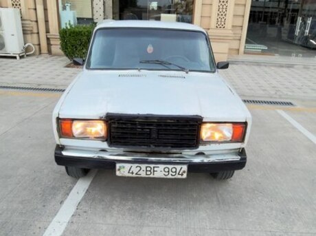 LADA (VAZ) 2107