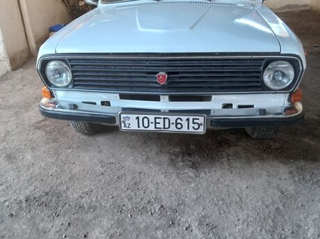GAZ 24 "Volga"