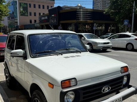 LADA (VAZ) Niva