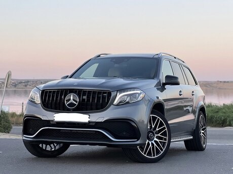Mercedes GLS 450 4MATIC