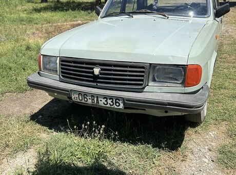 GAZ 3102 "Volga"