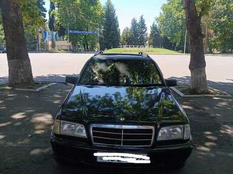 Mercedes C 230