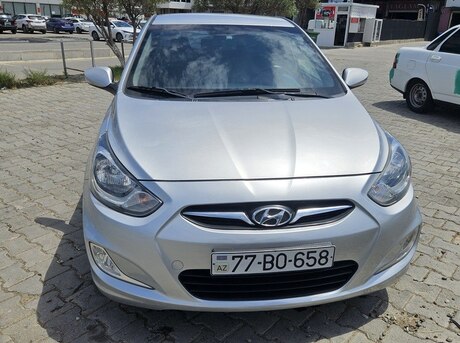 Hyundai Accent