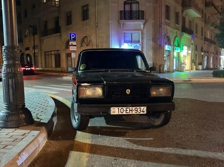 LADA (VAZ) 2107