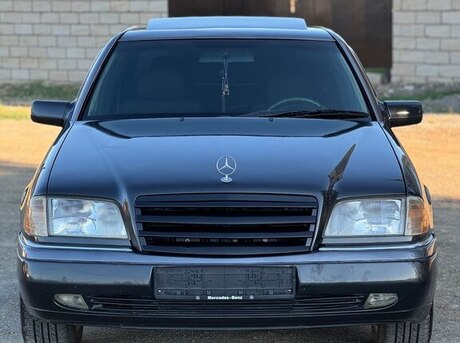 Mercedes C 220