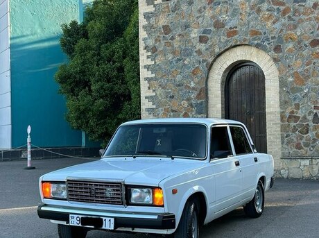LADA (VAZ) 2107