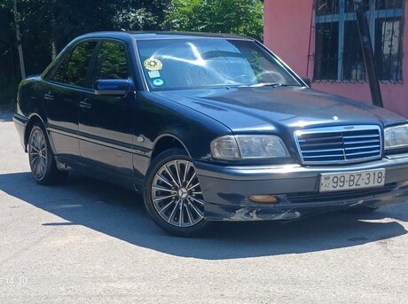 Mercedes C 180