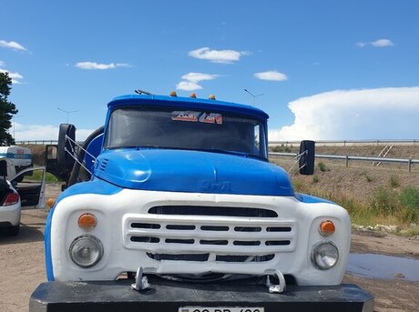 ZIL 130