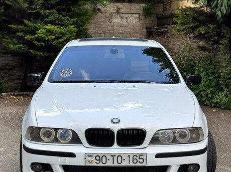 BMW 528