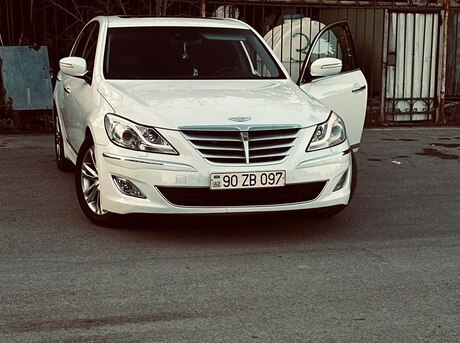Hyundai Genesis