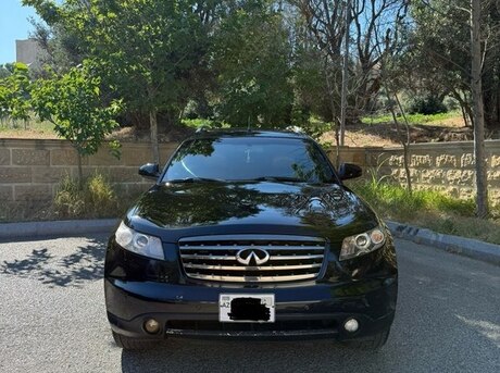 Infiniti FX35