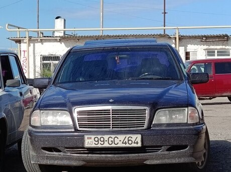 Mercedes C 220