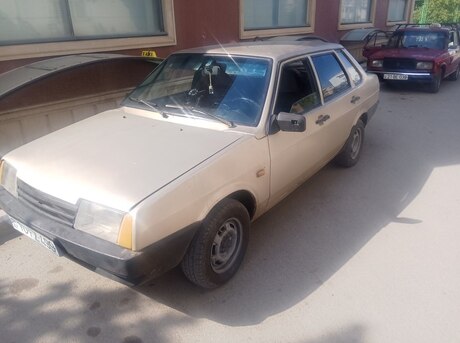 LADA (VAZ) 21099