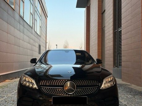 Mercedes C 300