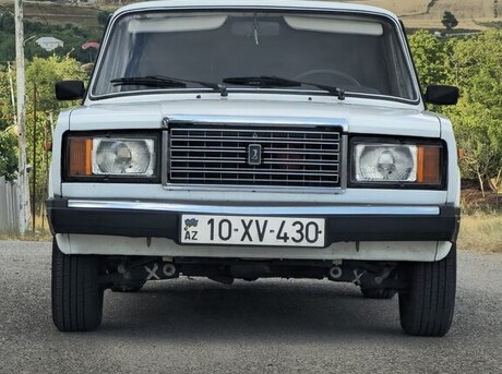 LADA (VAZ) 2107