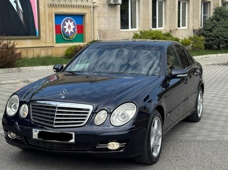 Mercedes E 220